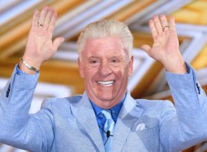 Medium Derek Acorah